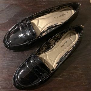 Bandolino, size 8m, gently, not often, worn black patent loafer style flats